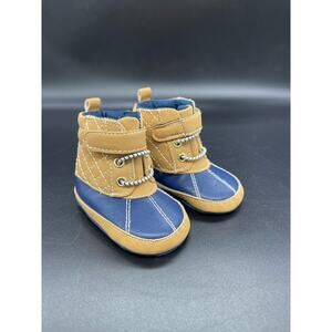 Lightning Bug Baby Booties Size 3-6 Months